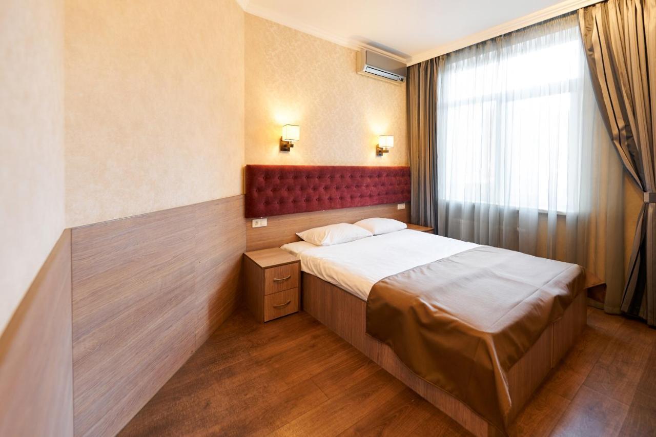 Hotel Classic Киев Екстериор снимка