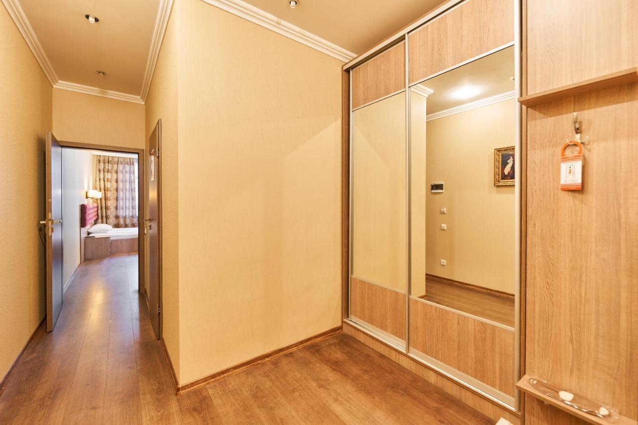 Hotel Classic Киев Екстериор снимка