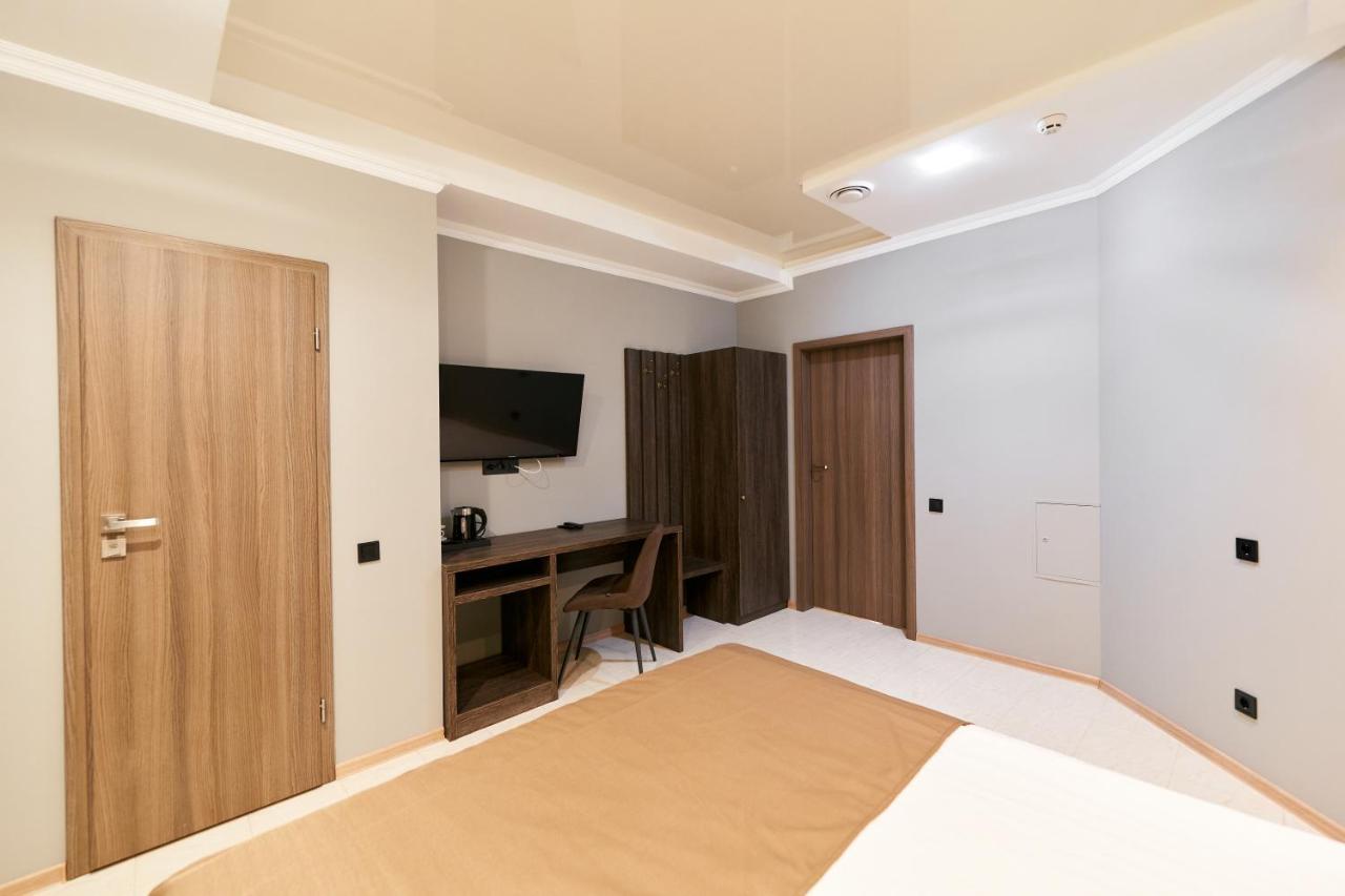 Hotel Classic Киев Екстериор снимка