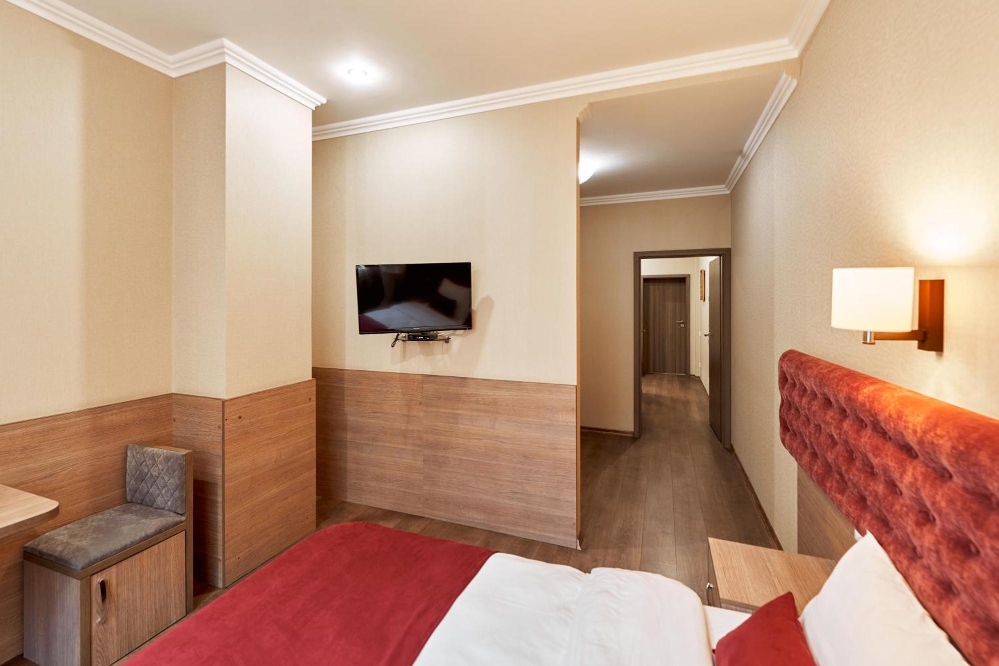 Hotel Classic Киев Екстериор снимка